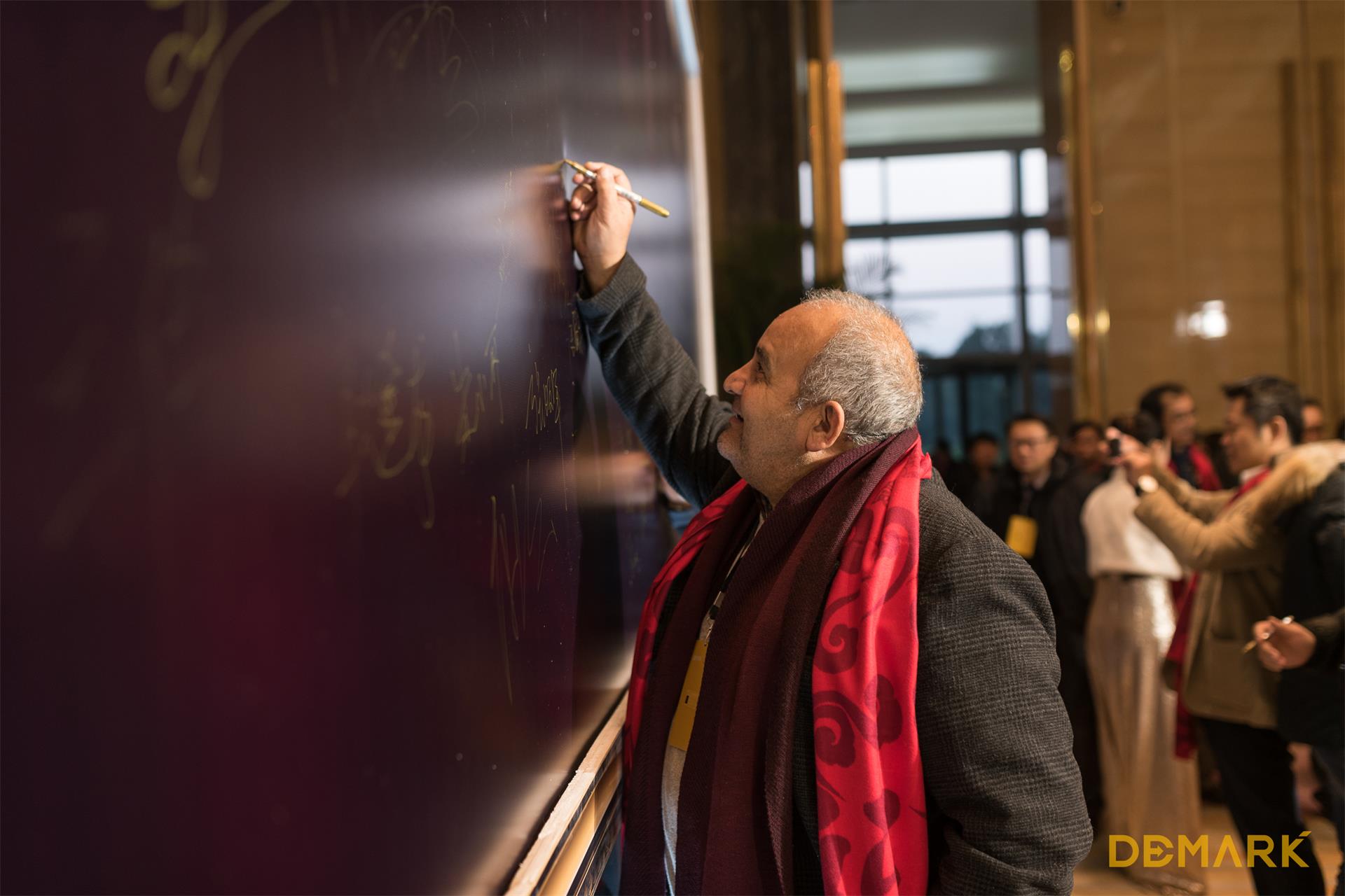 匠造启新程—鸿运国际匠心十年全新启程