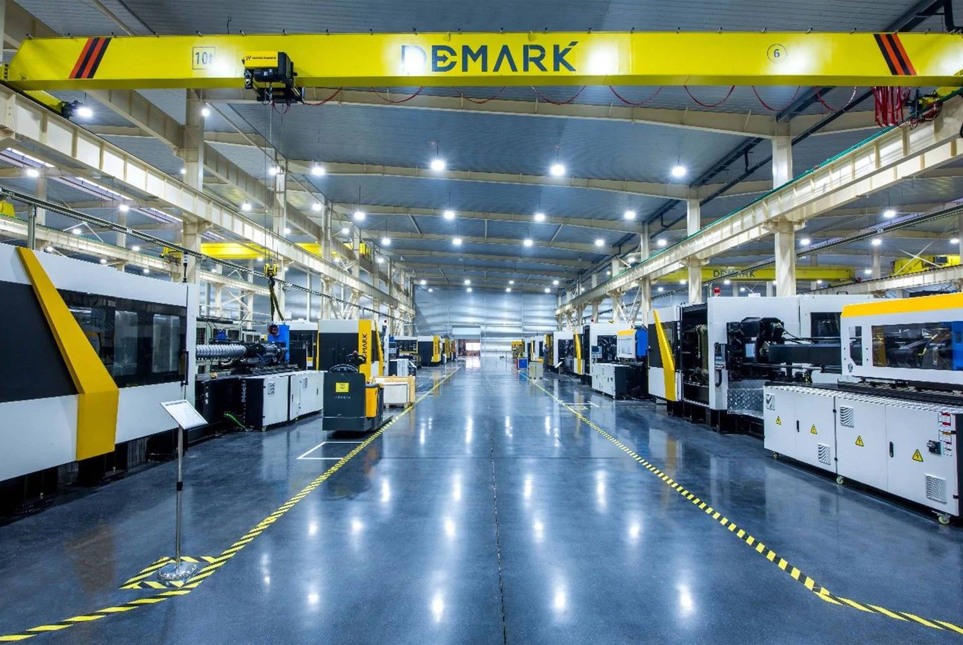 鸿运国际智造与您相约Chinaplas 2018